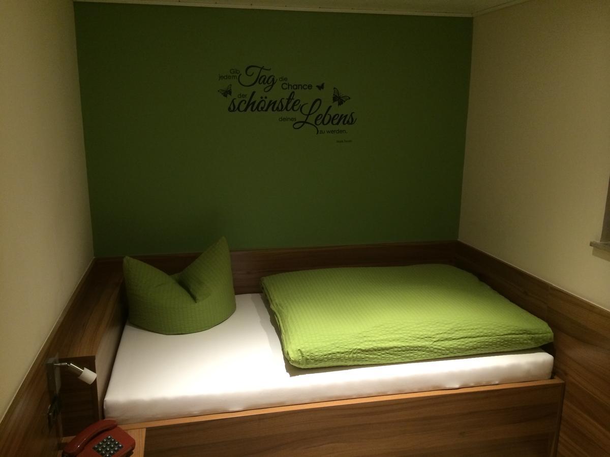 Landhotel Restaurant Schuetzenhof Ulmbach Zewnętrze zdjęcie